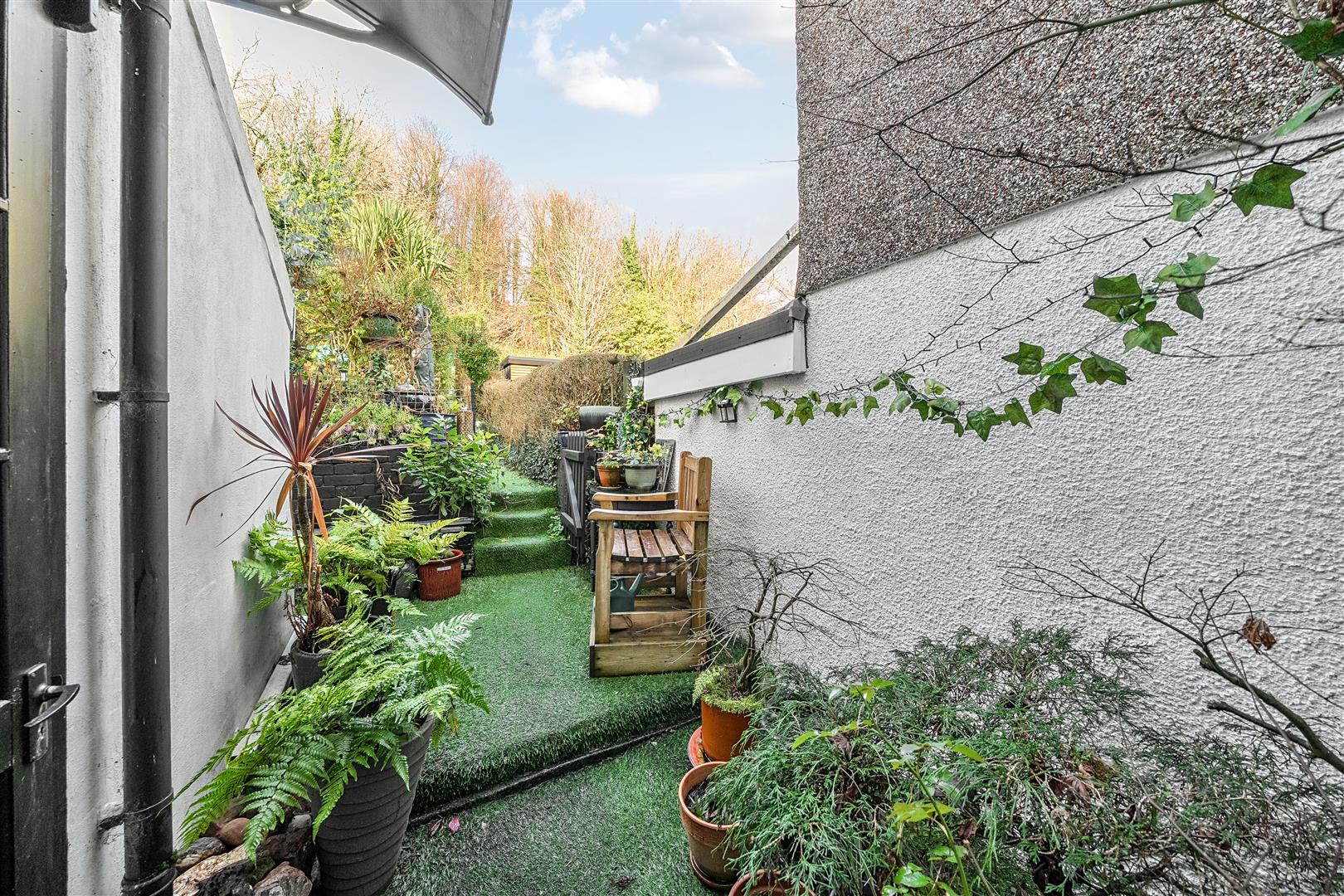 Waun Wen Road, Swansea, SA1 6FN